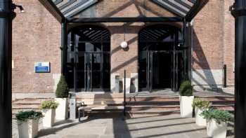 Holiday Inn Express Liverpool - Royal Albert Dock, an IHG Hotel