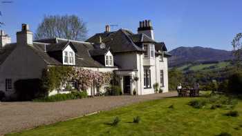 Easter Dunfallandy Country House