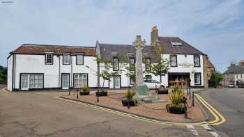 Lomond Hills Hotel