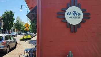 El Rio Mexican Cafe