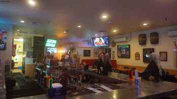 CJ’s Sports Bar & Grill