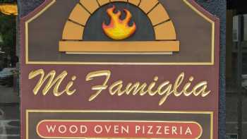 Mi Famiglia Wood Oven Pizzeria