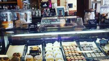 Le Bebe Cakes Bakery Cafe