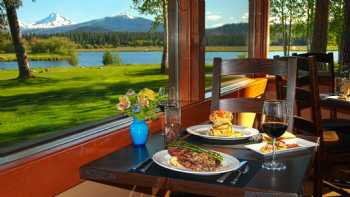 Black Butte Ranch - The Lodge Restaurant - Now Open for Breakfast & Dinner