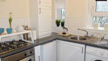 Klass Living Serviced Accommodation & Apartments Blantyre - Welsh Drive Apartment