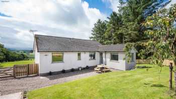 Lammerlaw Farm - Cottage