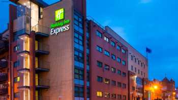 Holiday Inn Express Glasgow - City Ctr Riverside, an IHG Hotel