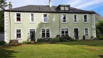 Inverlochy Villas