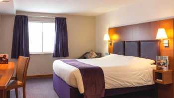 Premier Inn Dundee (Monifieth) hotel