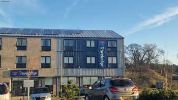 Travelodge Elgin Hotel