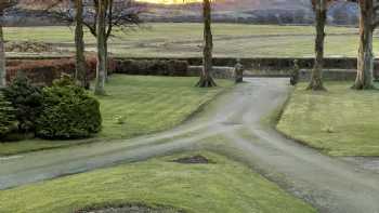 Trochelhill Country House