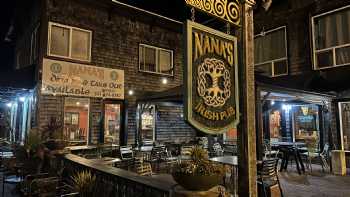 Nana's Irish Pub