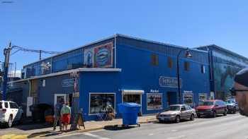 Fish Peddler's Market