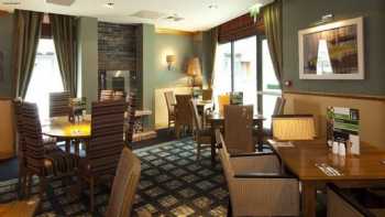 Premier Inn Glasgow East Kilbride (Nerston Toll) hotel