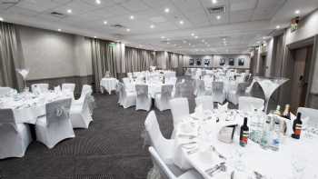 DoubleTree by Hilton Edinburgh Airport