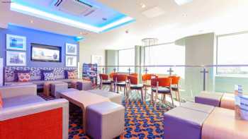 Holiday Inn Express Edinburgh - Royal Mile, an IHG Hotel