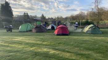 Riverside Chalets and Caravan Park