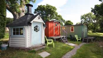 Balranald Sheperd's Huts