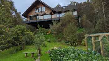 Ghoirtein Bed and Breakfast