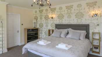 Chesters (Self Catering Holiday Home)