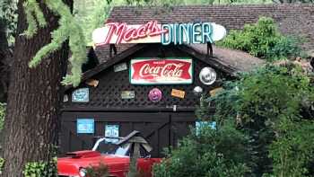 Mac's Diner