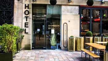 Brunswick Hotel - Book Direct for Best Rates. We're cheaper than online travel agents.