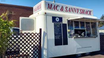 Mike’s Mac & Sanny Shack