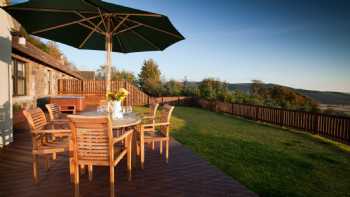 Balmeadowside Country Cottages & Lodges