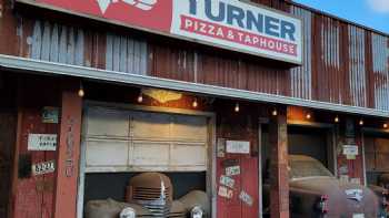 Turner Pizza & Taphouse