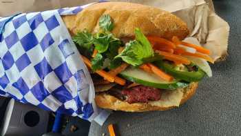 Astoria Banh Mi