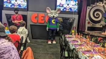 Chuck E. Cheese