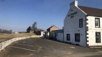 Pitlessie Village Inn and Pantry