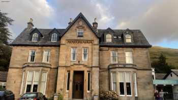 The Caledonian Claymore Hotel