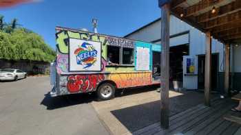 Neely's Food Truck