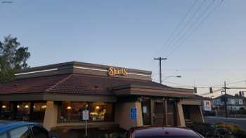 Shari's Cafe and Pies