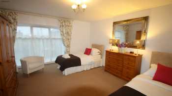 Anniston Farm Self Catering Cottages