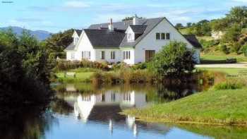 Lochside Self Catering