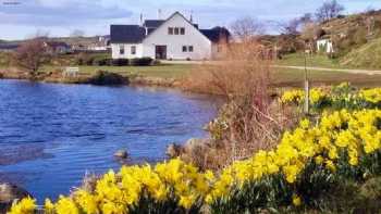 Lochside Self Catering