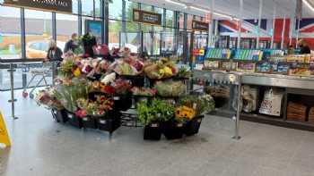 Winsford Cross Shopping Centre