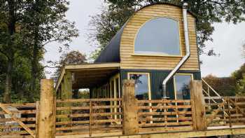 Boutique Farm Bothies - Barley Bothy, The Sheep Shed, The Dairy at Denend & Denend Farmhouse