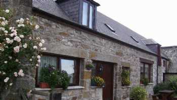 Deveron Valley Cottages & Logcabins