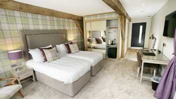 The Loch Lomond Guesthouse and Lodges