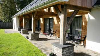 The Loch Lomond Guesthouse and Lodges