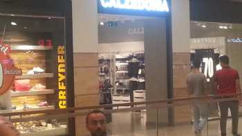 Calzedonia