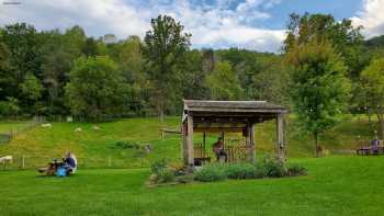 Suncrest Gardens Pizza Farm