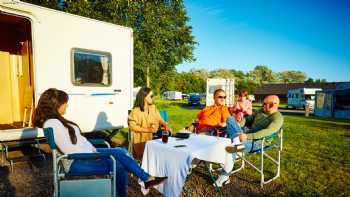 Strathclyde Country Park Caravan and Motorhome Club Campsite