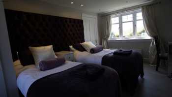 Toadhall Rooms