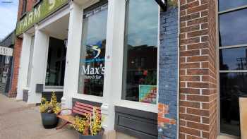 Max's Bistro & Bar