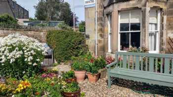 Yorkston Guest House ~ St Andrews, Fife, Scotland