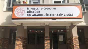 Göktürk kiz Anadolu ímam Hatíp Lísesí